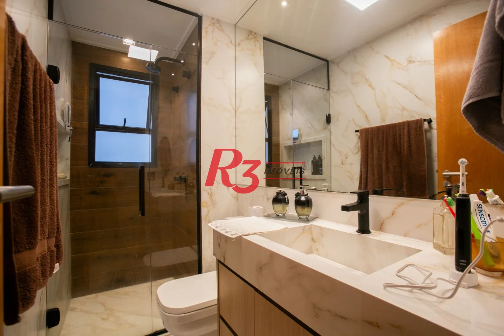 Apartamento com 3 dormitórios à venda, 132 m² por R$ 1.810.000,00 - Ponta da Praia - Santos/SP