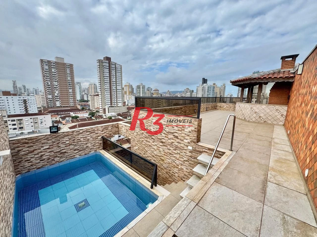 Cobertura com 3 dormitórios à venda, 170 m² por R$ 980.000,00 - Campo Grande - Santos/SP