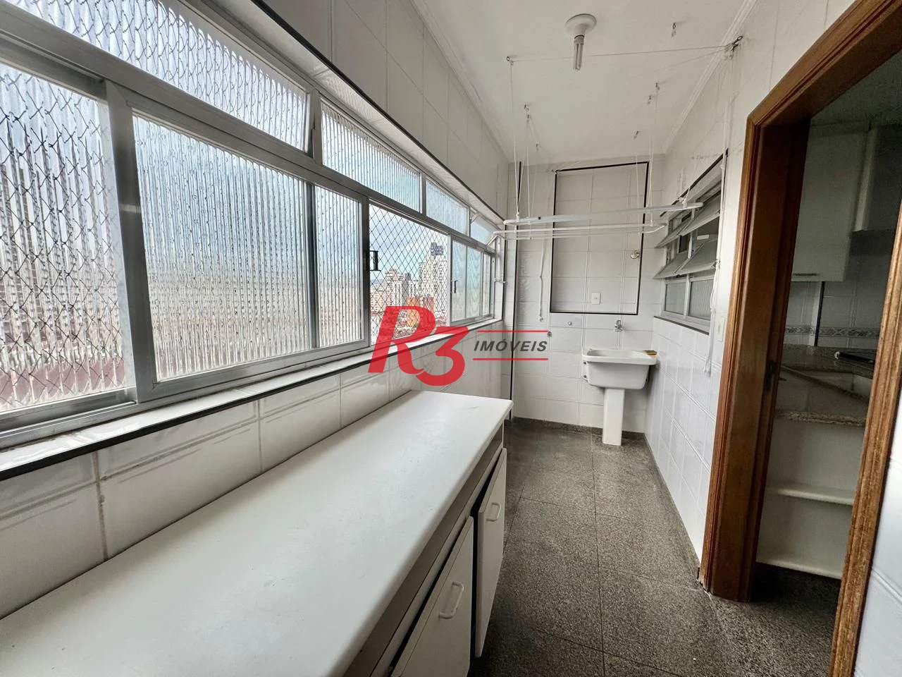 Cobertura com 3 dormitórios à venda, 170 m² por R$ 980.000,00 - Campo Grande - Santos/SP