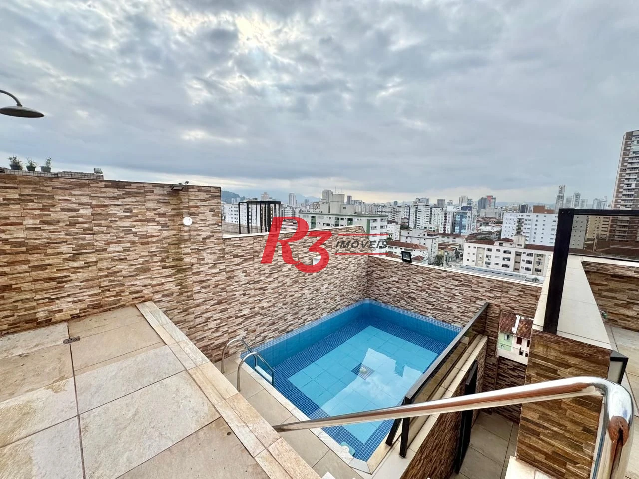 Cobertura com 3 dormitórios à venda, 170 m² por R$ 980.000,00 - Campo Grande - Santos/SP