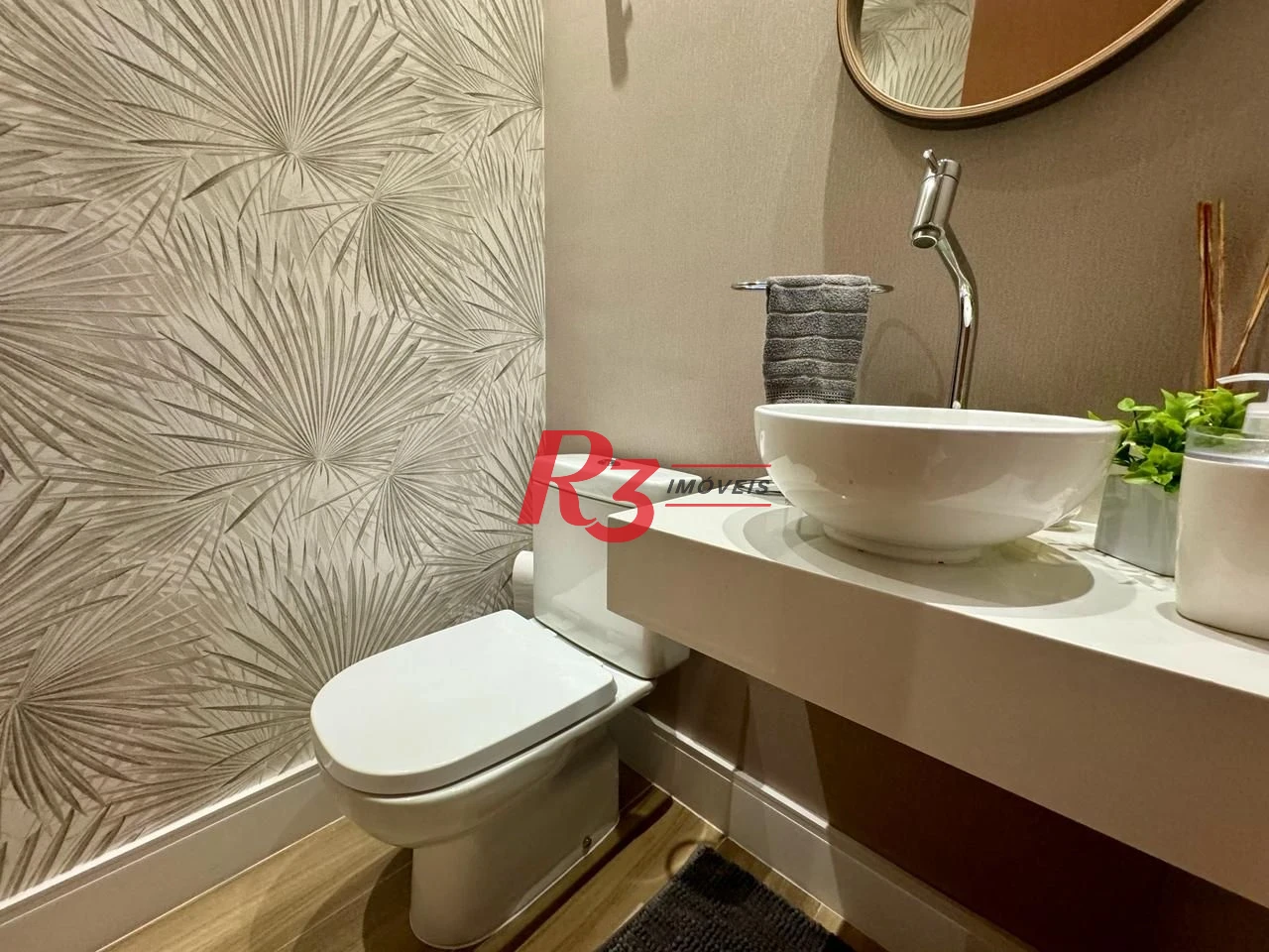 Apartamento com 3 dormitórios à venda, 104 m² por R$ 1.650.000,00 - Gonzaga - Santos/SP