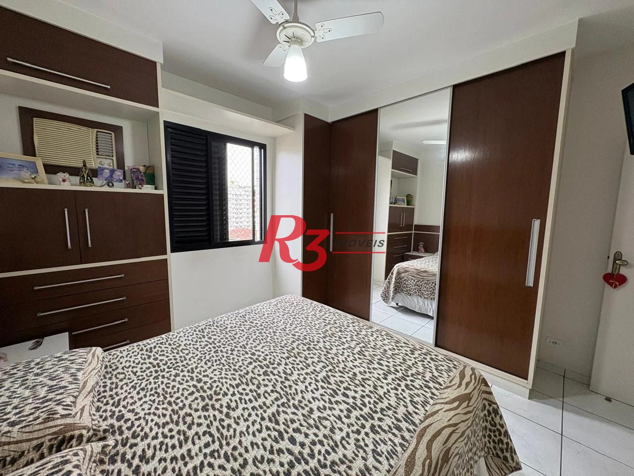 Apartamento à venda, 107 m² por R$ 700.000,00 - Embaré - Santos/SP