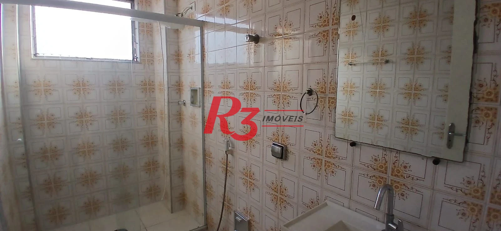 Apartamento com 2 dormitórios para alugar, 77 m² por R$ 3.800,02/mês - Embaré - Santos/SP