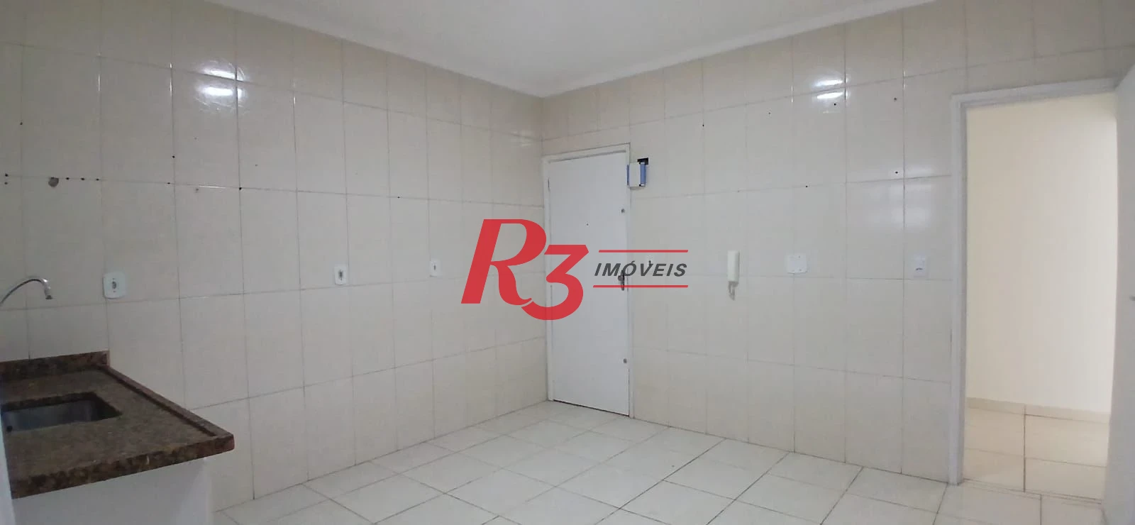 Apartamento com 2 dormitórios para alugar, 77 m² por R$ 3.800,02/mês - Embaré - Santos/SP