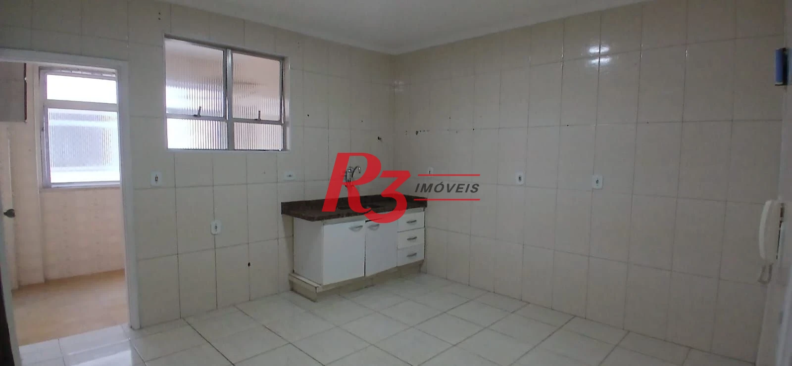 Apartamento com 2 dormitórios para alugar, 77 m² por R$ 3.800,02/mês - Embaré - Santos/SP