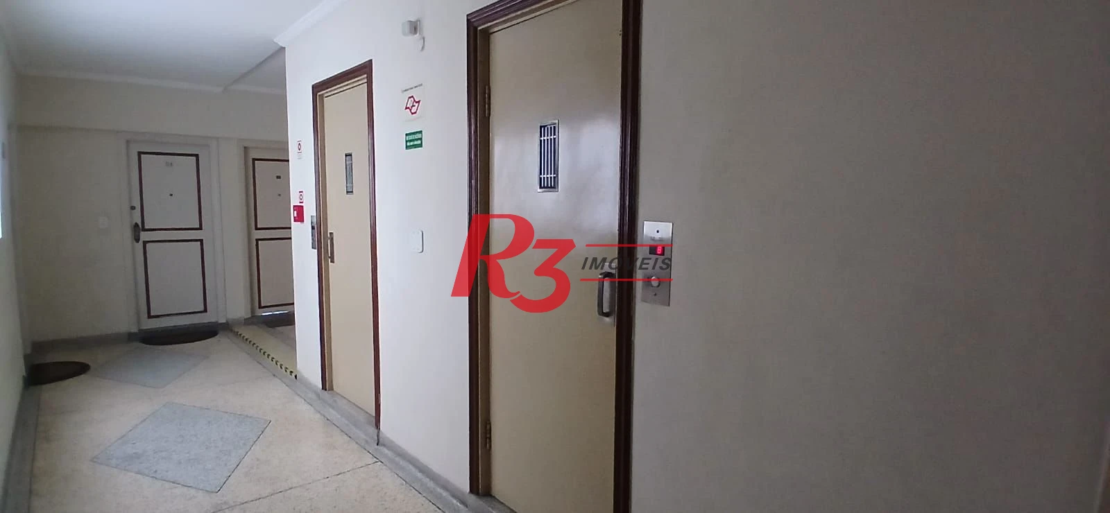 Apartamento com 2 dormitórios para alugar, 77 m² por R$ 3.800,02/mês - Embaré - Santos/SP