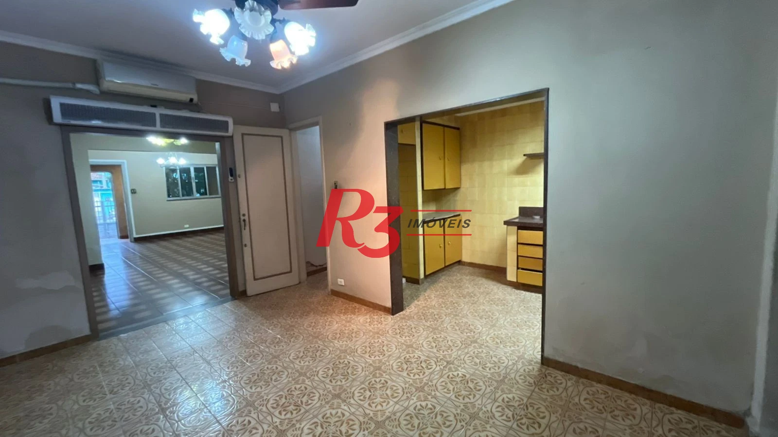 Casa para alugar, 283 m² por R$ 12.000,00/mês - Macuco - Santos/SP