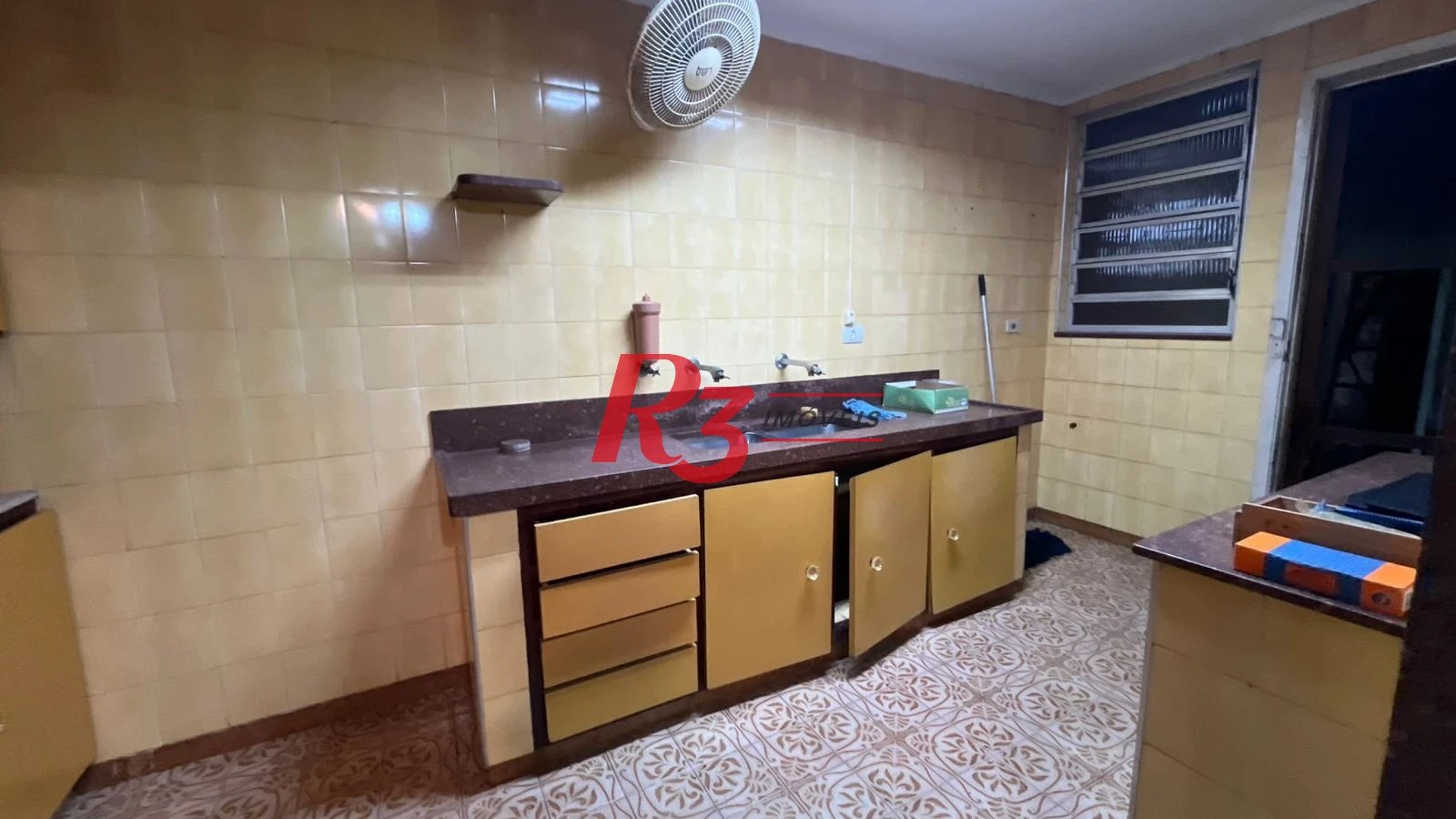 Casa para alugar, 283 m² por R$ 12.000,00/mês - Macuco - Santos/SP