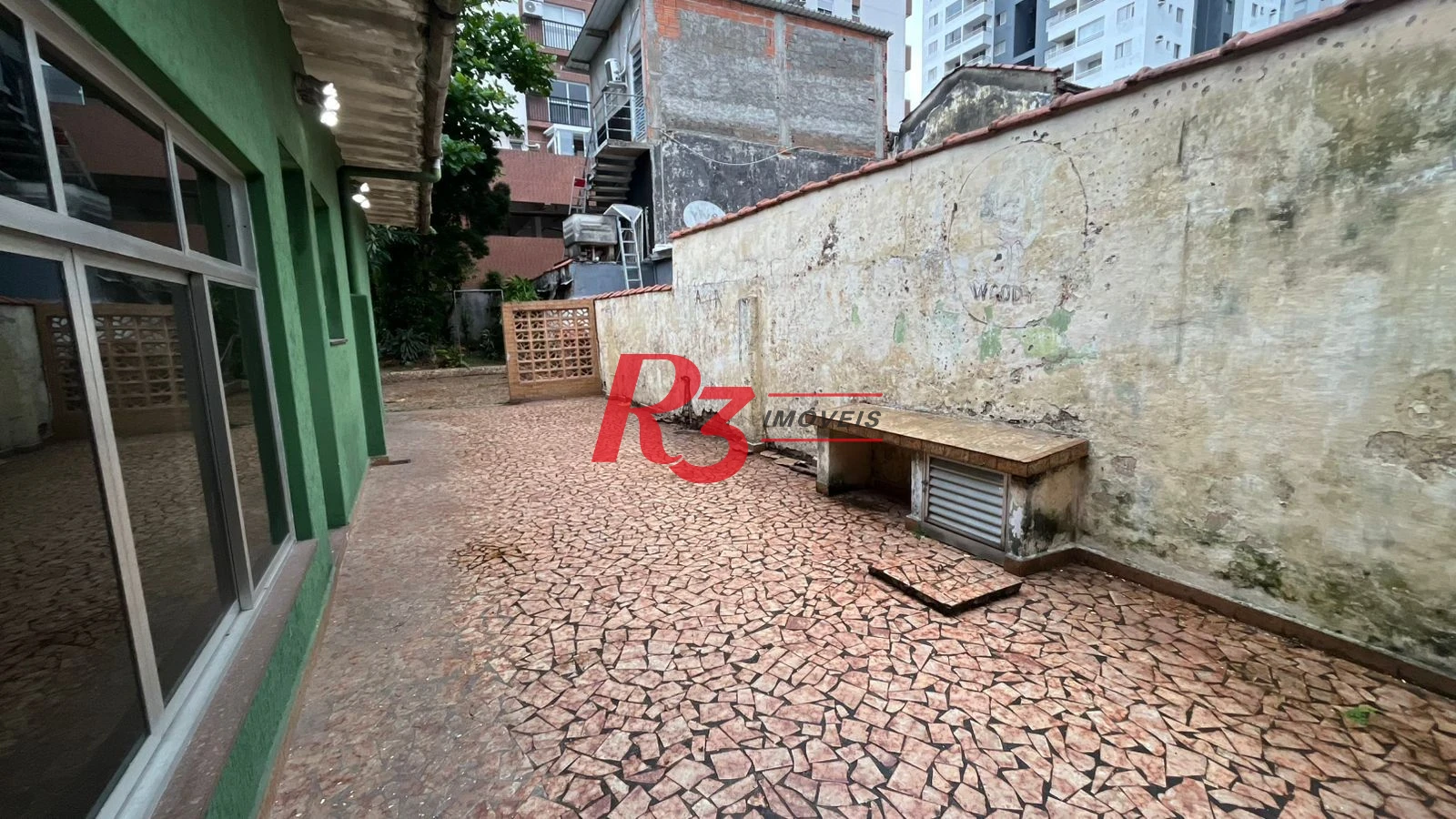 Casa para alugar, 283 m² por R$ 12.000,00/mês - Macuco - Santos/SP