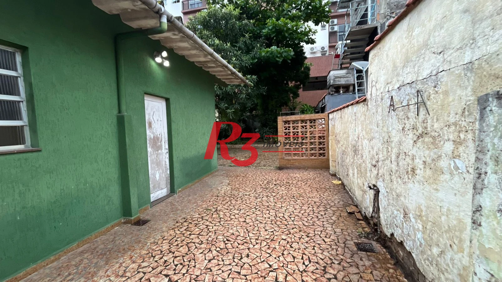 Casa para alugar, 283 m² por R$ 12.000,00/mês - Macuco - Santos/SP