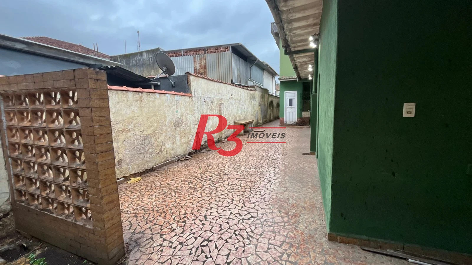 Casa para alugar, 283 m² por R$ 12.000,00/mês - Macuco - Santos/SP