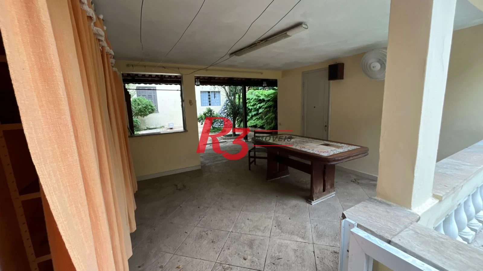 Casa com 4 dormitórios para alugar, 263 m² por R$ 15.000,00/mês - Macuco - Santos/SP