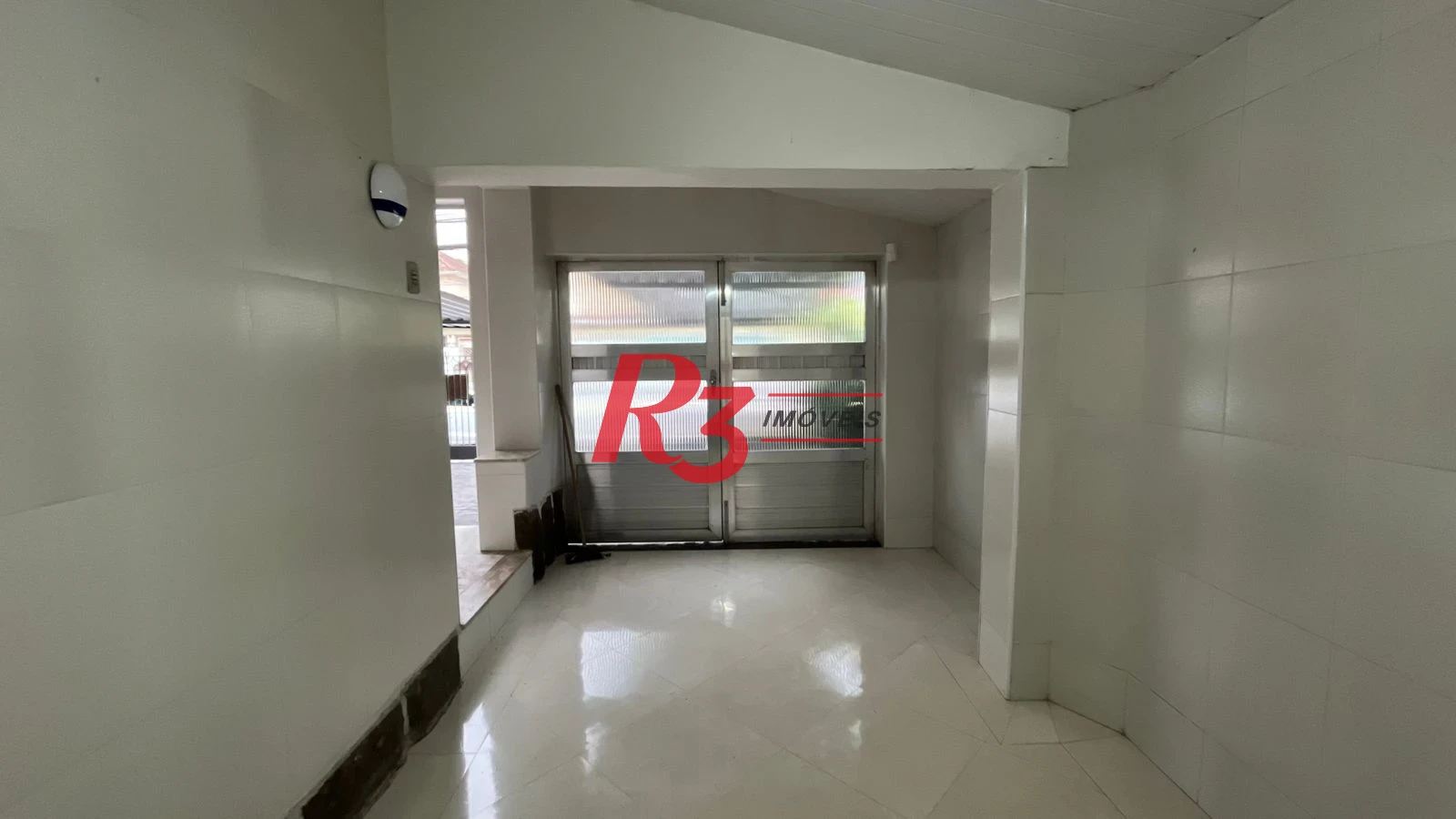Casa com 4 dormitórios para alugar, 263 m² por R$ 15.000,00/mês - Macuco - Santos/SP