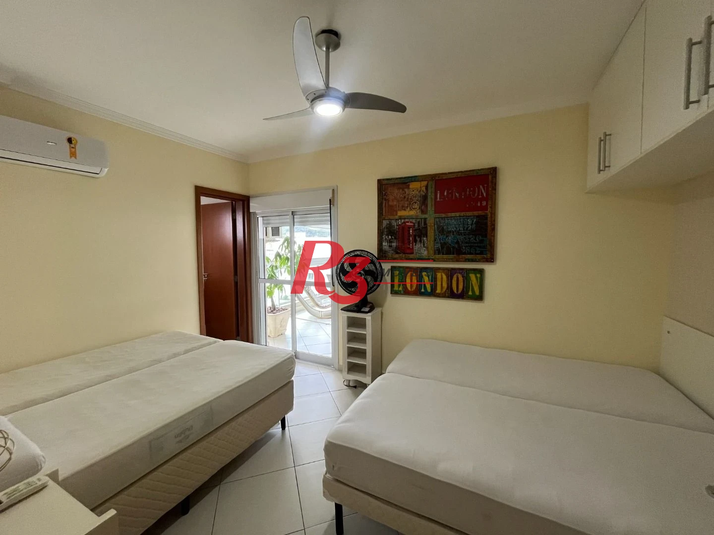 Apartamento com 3 dormitórios para alugar, 156 m² por R$ 10.000,00/mês - Astúrias - Praia - Guarujá/SP