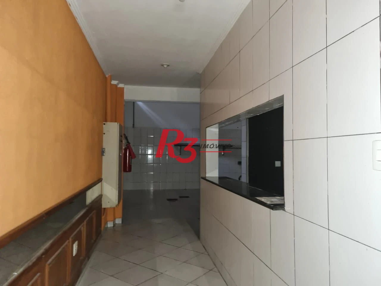 Salão para alugar, 400 m² por R$ 12.000,00/mês - Encruzilhada - Santos/SP