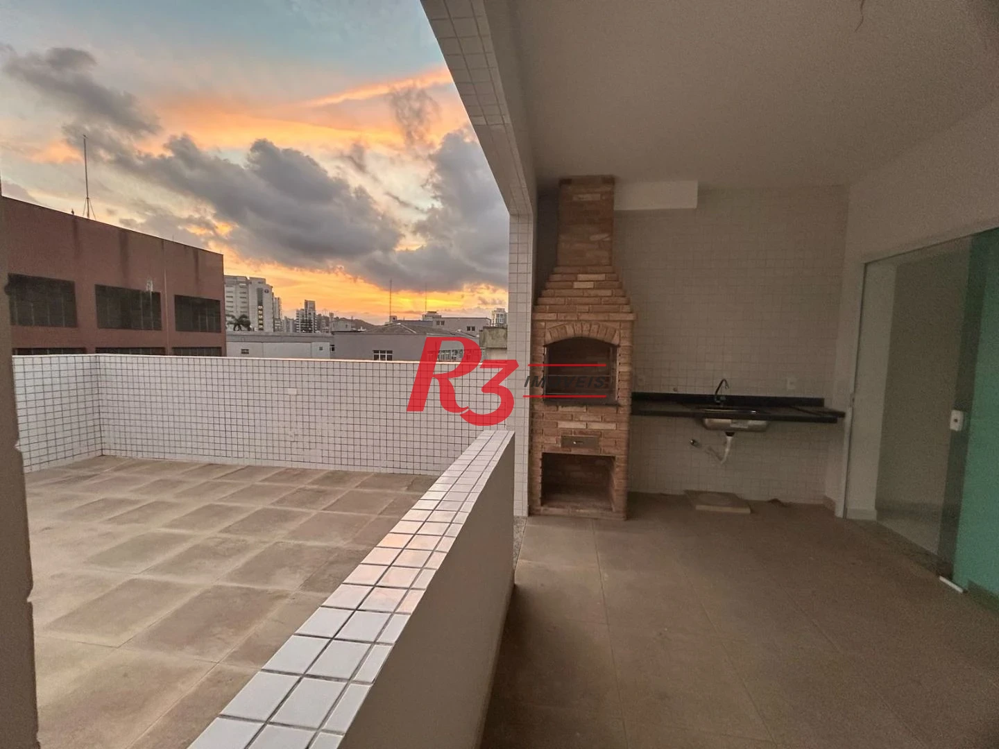 Casa com 3 dormitórios à venda, 84 m² por R$ 1.250.000,00 - Boqueirão - Santos/SP