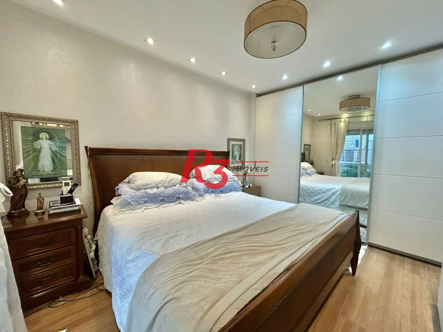 Apartamento com 3 dormitórios à venda, 181 m² por R$ 3.360.000,00 - Gonzaga - Santos/SP