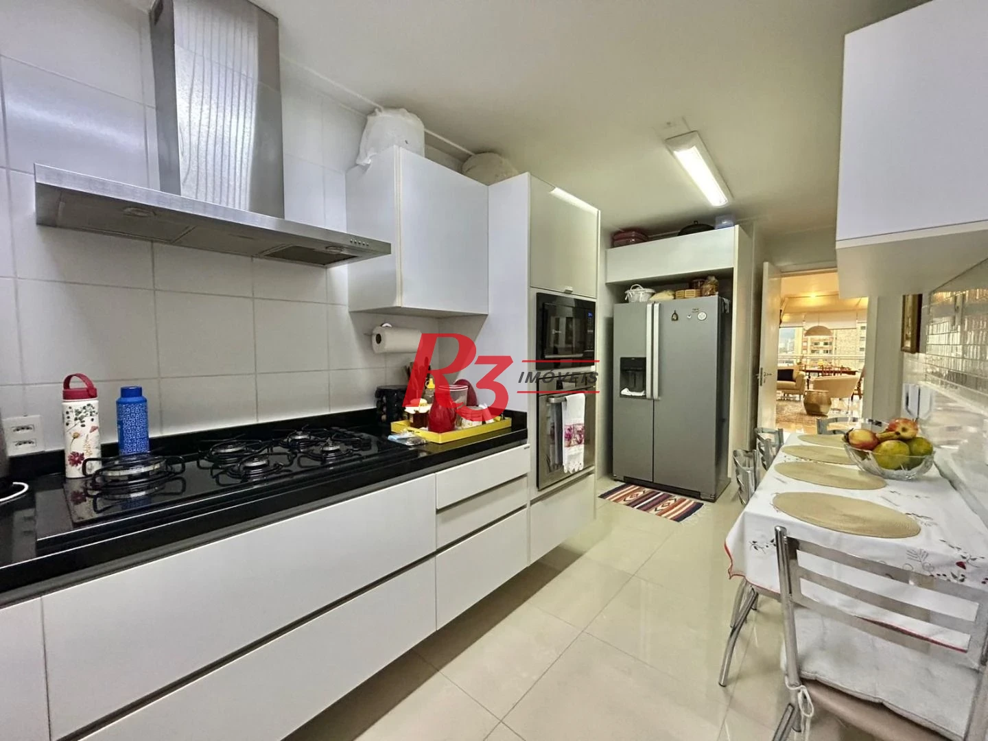 Apartamento com 3 dormitórios à venda, 181 m² por R$ 3.360.000,00 - Gonzaga - Santos/SP