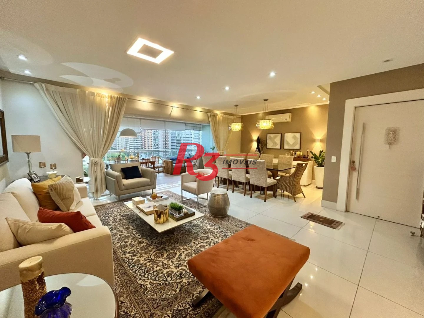 Apartamento com 3 dormitórios à venda, 181 m² por R$ 3.360.000,00 - Gonzaga - Santos/SP