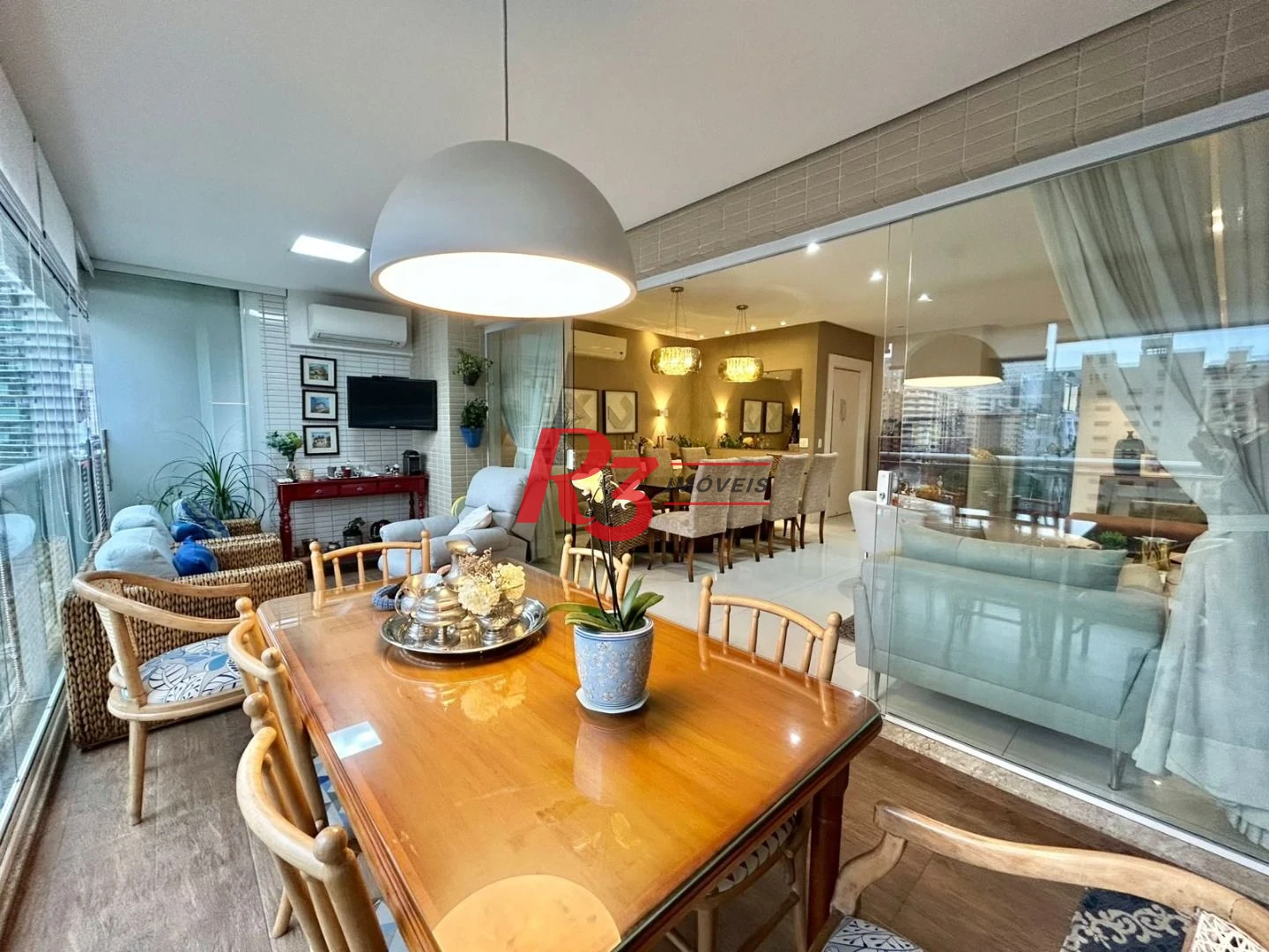 Apartamento com 3 dormitórios à venda, 181 m² por R$ 3.360.000,00 - Gonzaga - Santos/SP