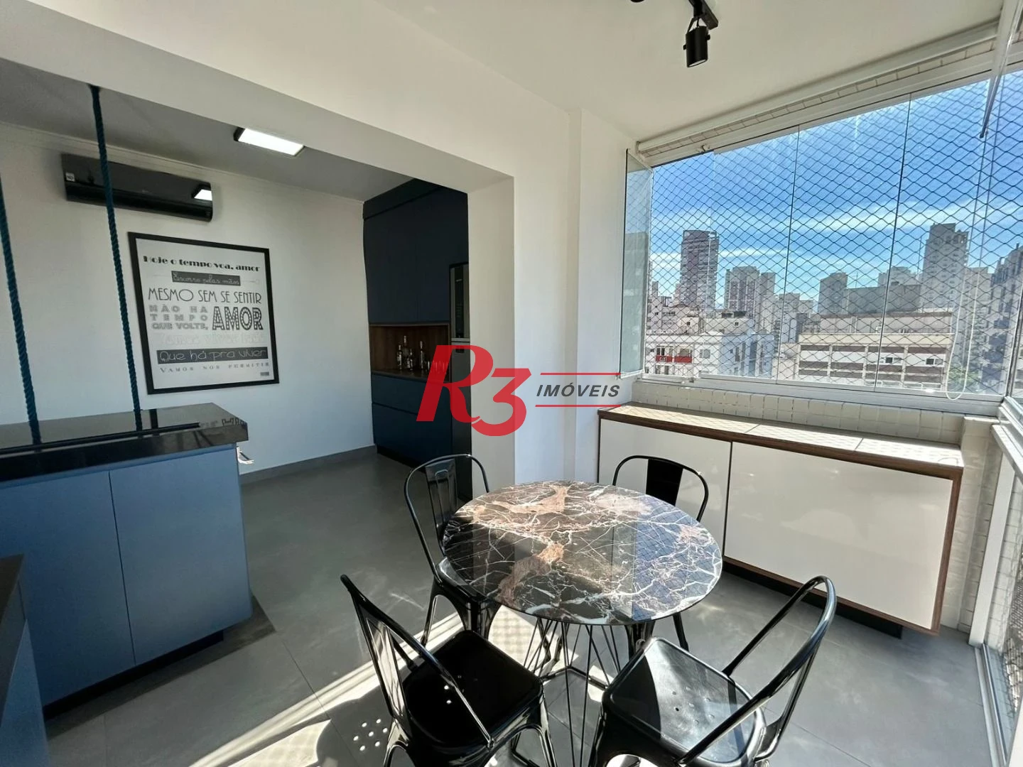 Apartamento com 2 dormitórios à venda, 100 m² por R$ 1.690.000,00 - Boqueirão - Santos/SP