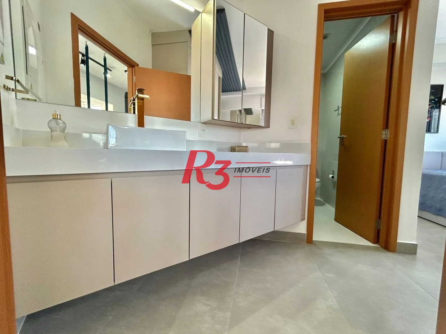 Apartamento com 2 dormitórios à venda, 100 m² por R$ 1.690.000,00 - Boqueirão - Santos/SP