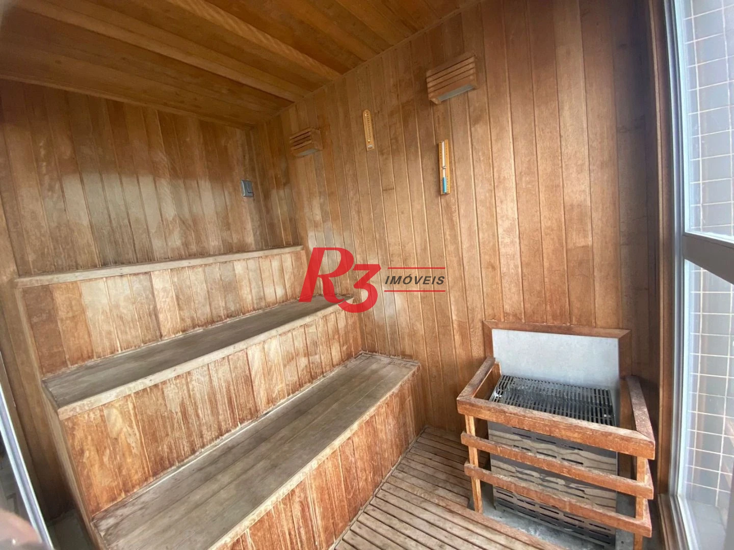 Apartamento com 2 dormitórios à venda, 100 m² por R$ 1.690.000,00 - Boqueirão - Santos/SP