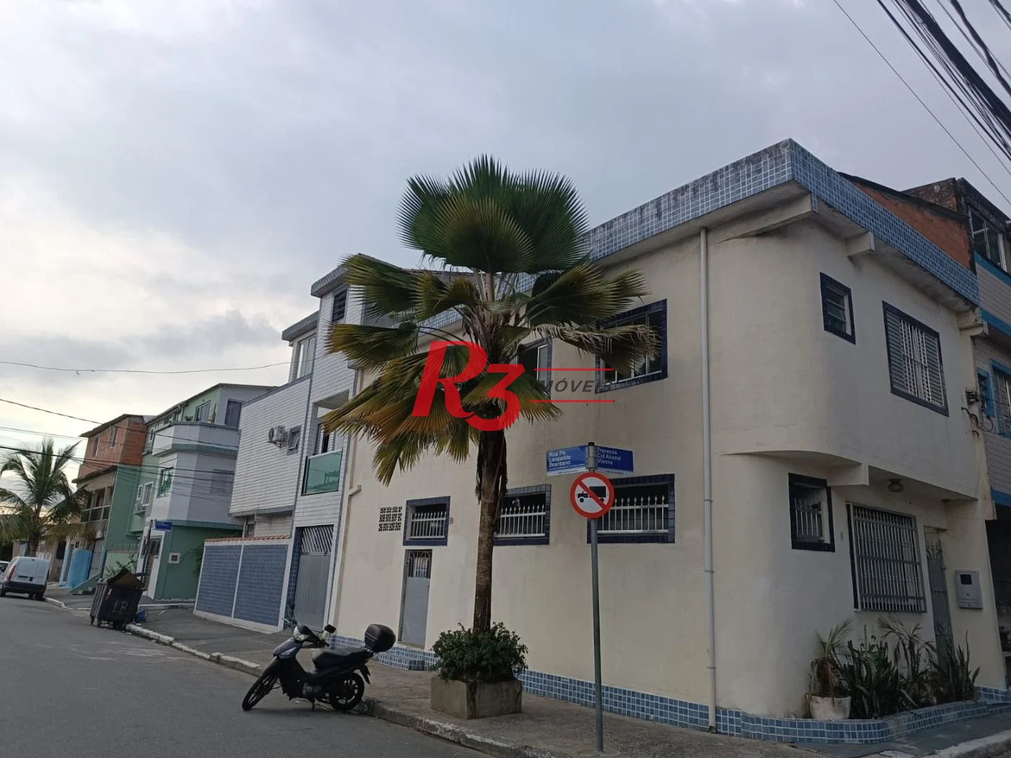 Sobrado à venda, 135 m² por R$ 300.000,00 - Bom Retiro - Santos/SP
