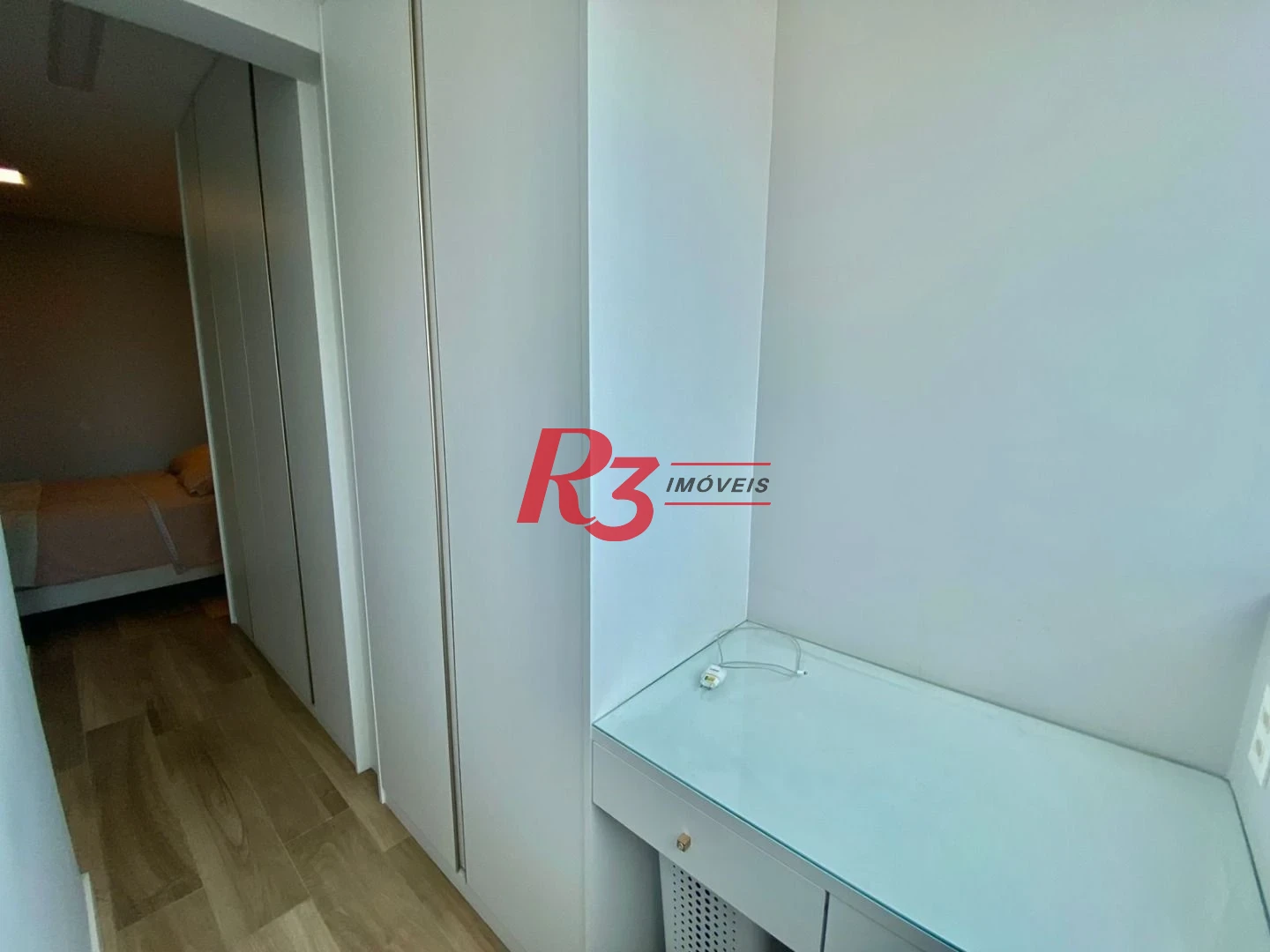 Apartamento com 2 dormitórios à venda, 66 m² por R$ 1.250.000,00 - Boqueirão - Santos/SP
