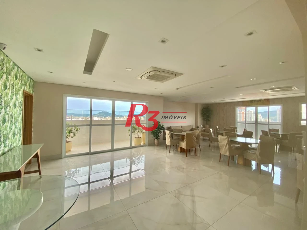 Apartamento com 2 dormitórios à venda, 66 m² por R$ 1.250.000,00 - Boqueirão - Santos/SP