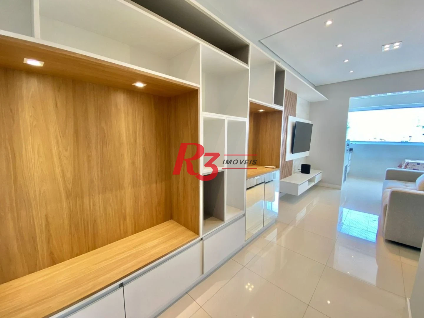 Apartamento com 2 dormitórios à venda, 66 m² por R$ 1.250.000,00 - Boqueirão - Santos/SP