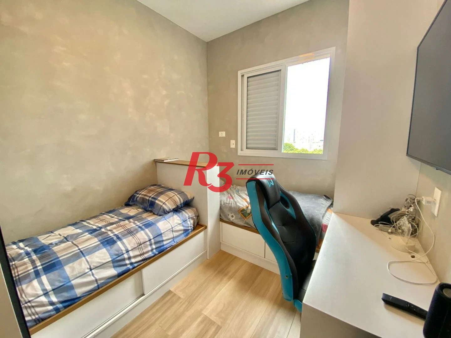 Apartamento com 2 dormitórios à venda, 66 m² por R$ 1.250.000,00 - Boqueirão - Santos/SP