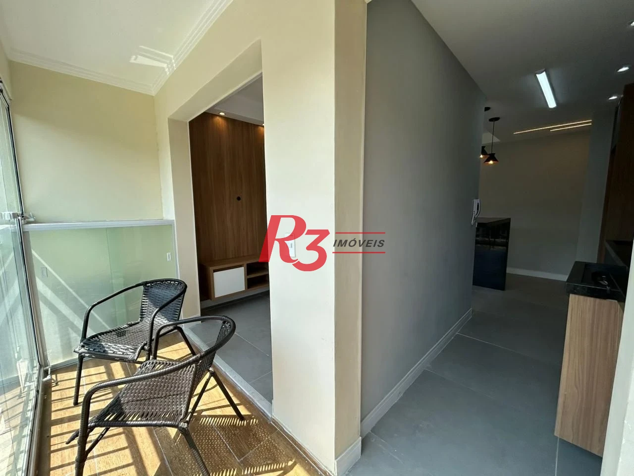Apartamento com 2 dormitórios à venda, 52 m² por R$ 400.000,00 - Morro Nova Cintra - Santos/SP