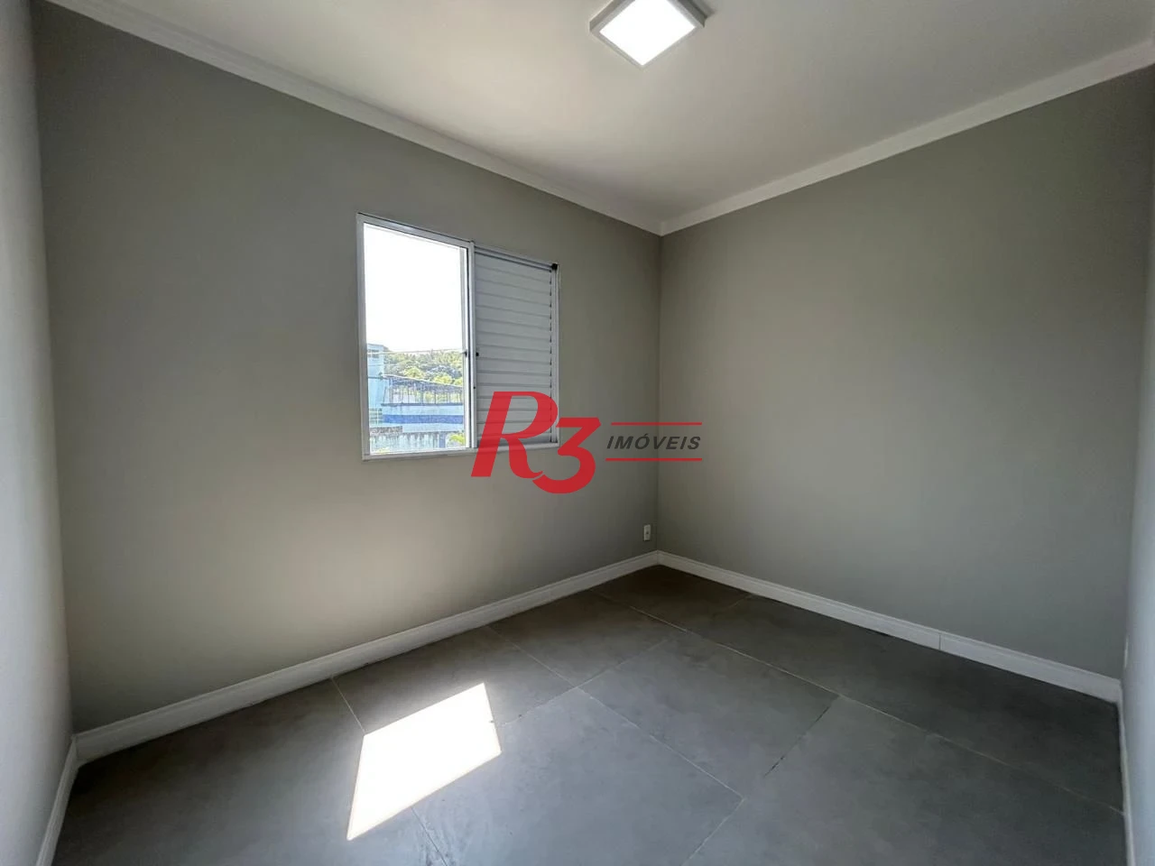 Apartamento com 2 dormitórios à venda, 52 m² por R$ 400.000,00 - Morro Nova Cintra - Santos/SP