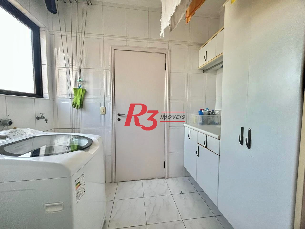 Cobertura com 3 dormitórios à venda, 212 m² por R$ 3.200.000,00 - Aparecida - Santos/SP