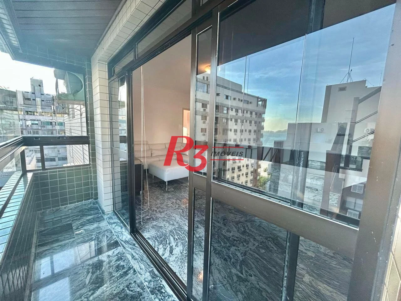 Cobertura com 3 dormitórios à venda, 212 m² por R$ 3.200.000,00 - Aparecida - Santos/SP