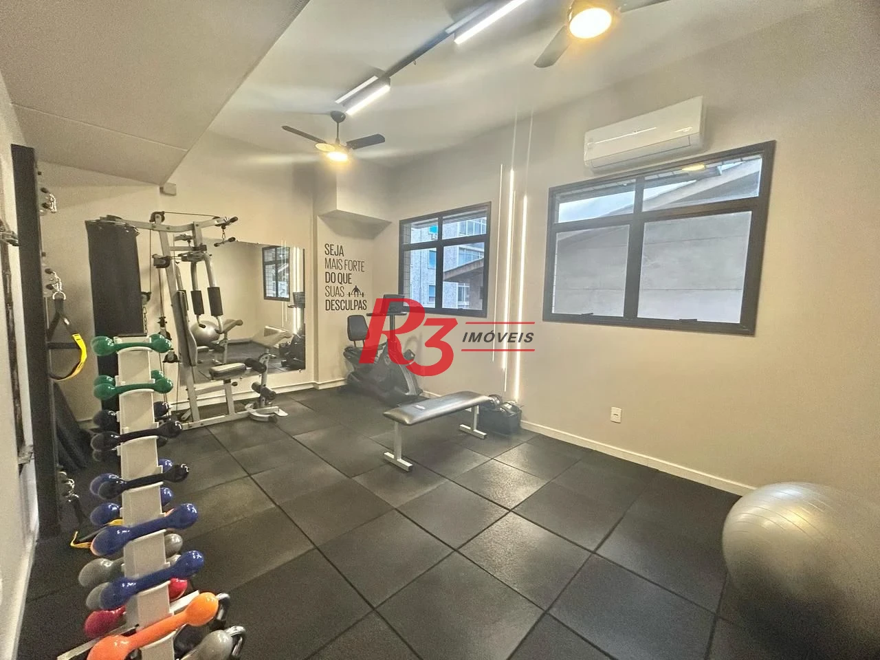 Cobertura com 3 dormitórios à venda, 212 m² por R$ 3.200.000,00 - Aparecida - Santos/SP