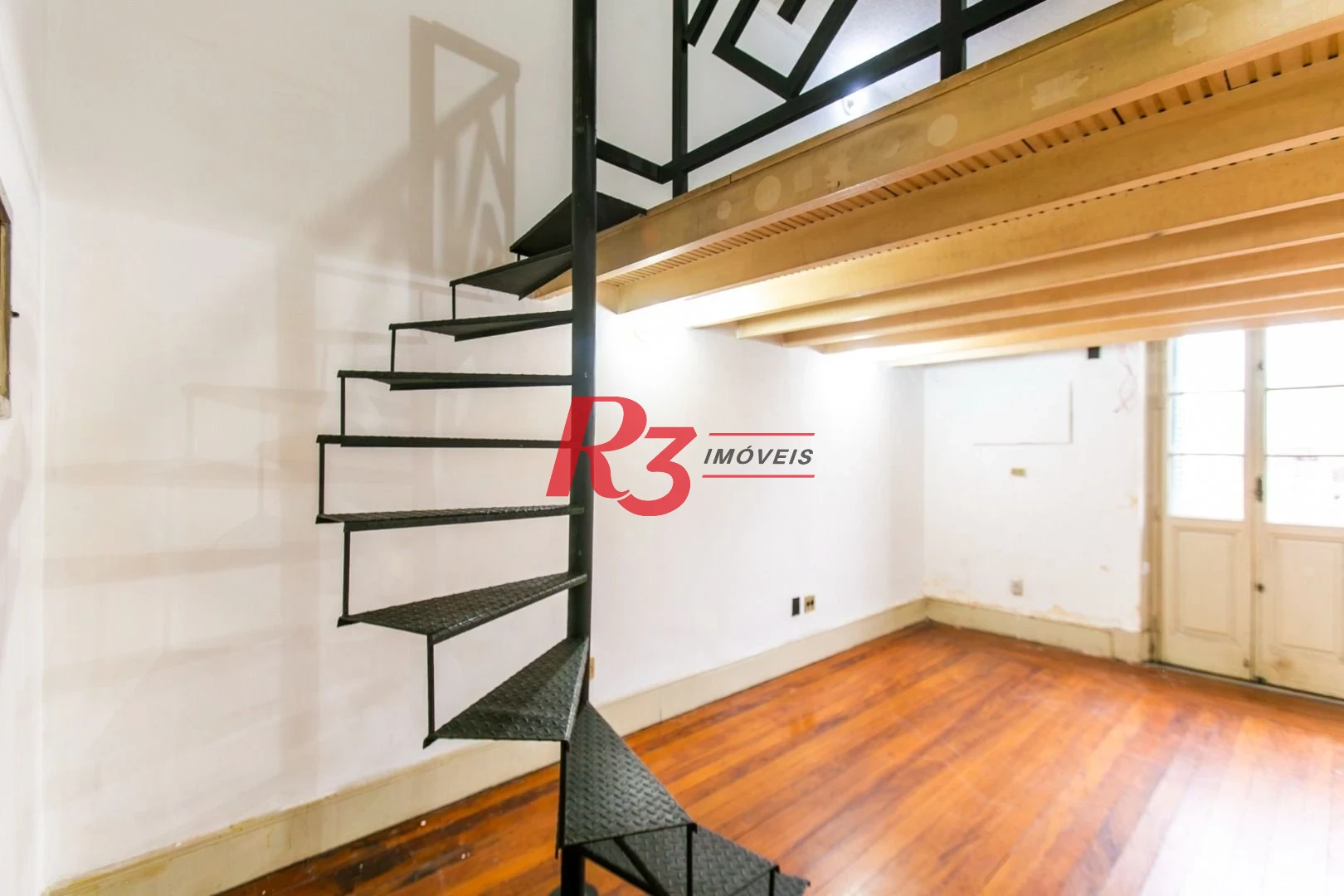 Sala, 37 m² - venda por R$ 300.000,00 ou aluguel por R$ 3.000,00/mês - Centro - Santos/SP