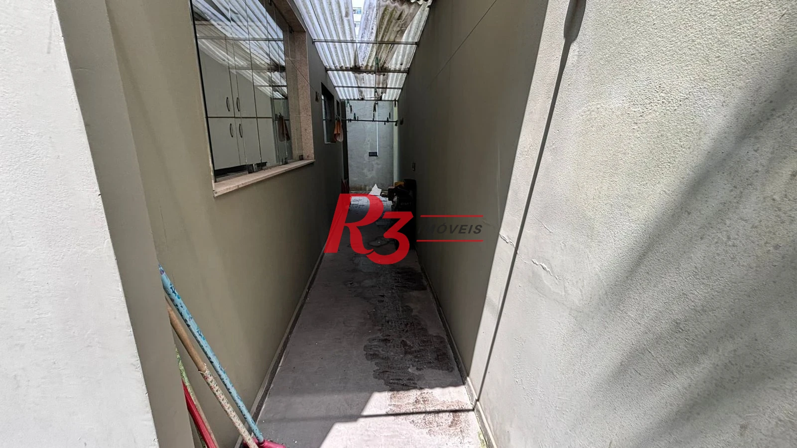 Sobrado com 3 dormitórios à venda, 329 m² por R$ 2.650.000,00 - Ponta da Praia - Santos/SP
