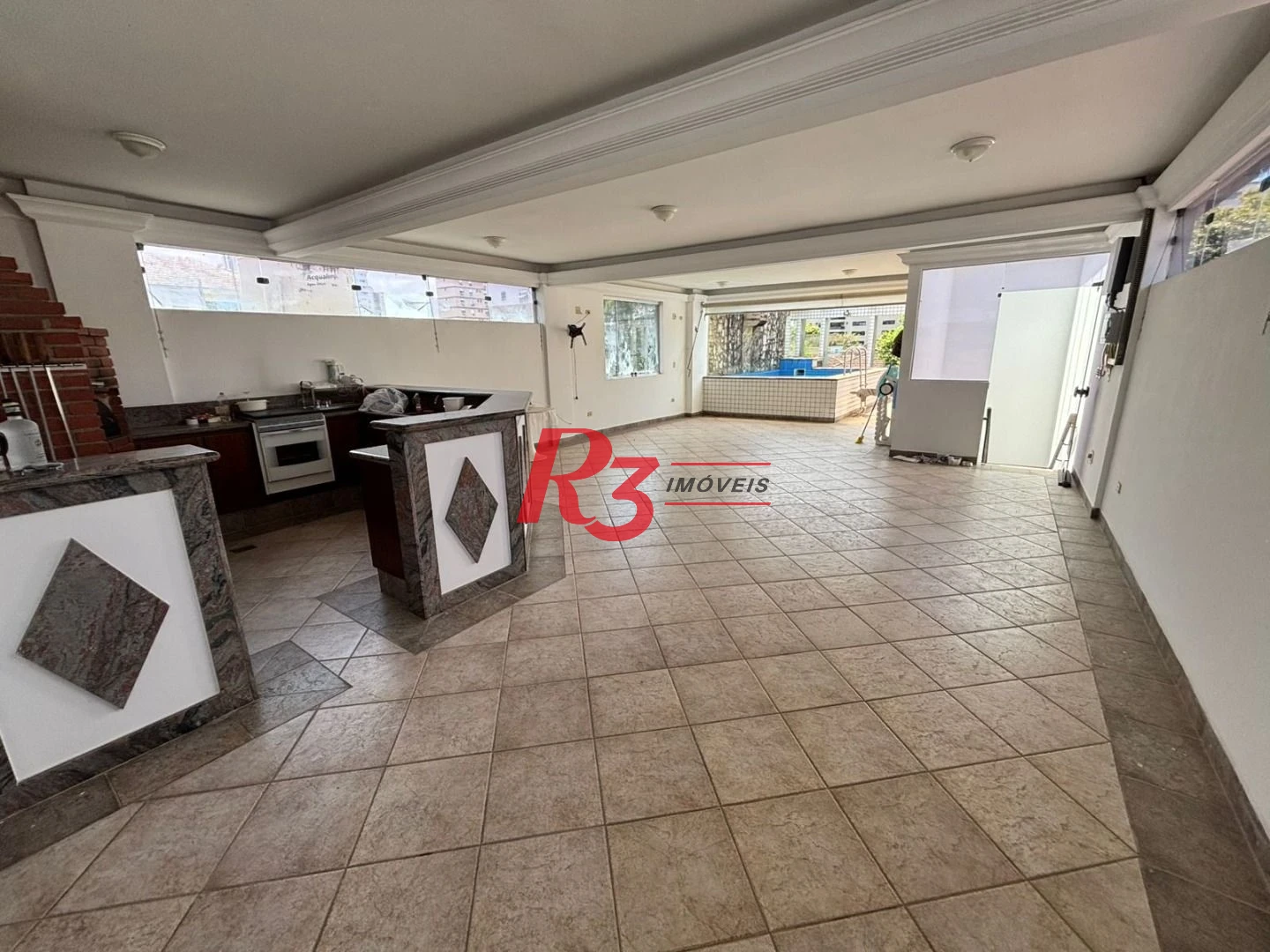 Sobrado com 3 dormitórios à venda, 329 m² por R$ 2.650.000,00 - Ponta da Praia - Santos/SP