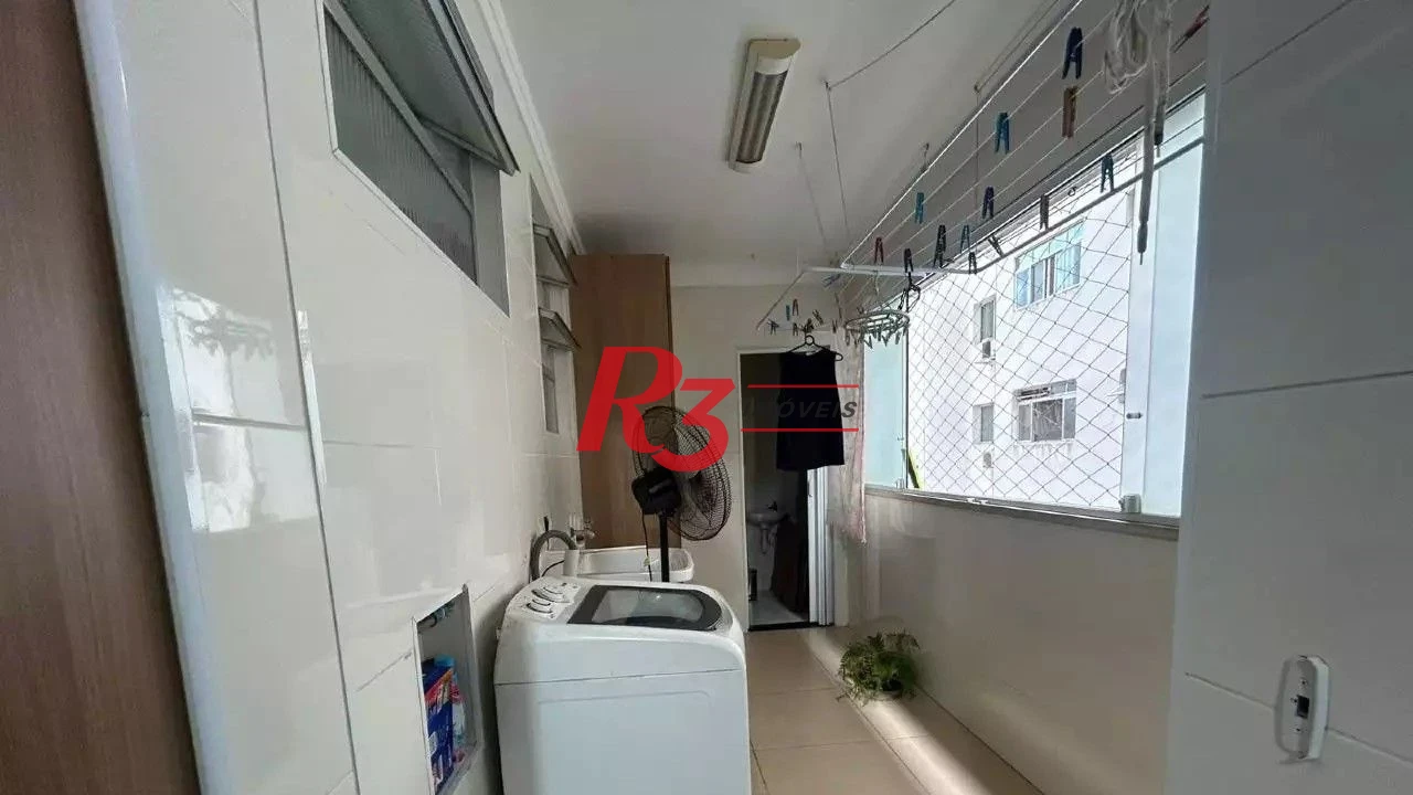 Apartamento com 3 dormitórios à venda, 133 m² por R$ 800.000,00 - Gonzaga - Santos/SP