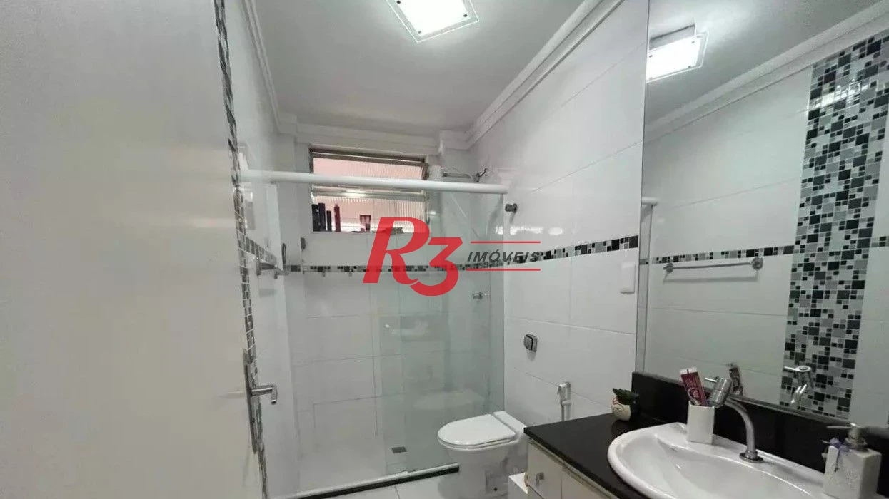 Apartamento com 3 dormitórios à venda, 133 m² por R$ 800.000,00 - Gonzaga - Santos/SP