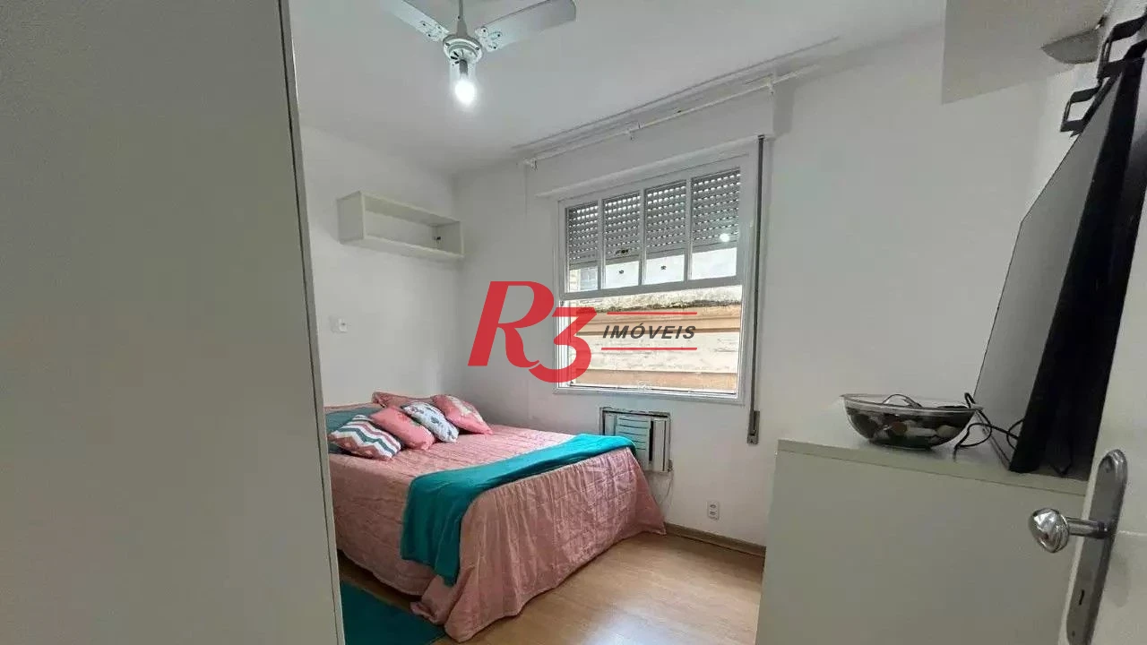 Apartamento com 3 dormitórios à venda, 133 m² por R$ 800.000,00 - Gonzaga - Santos/SP