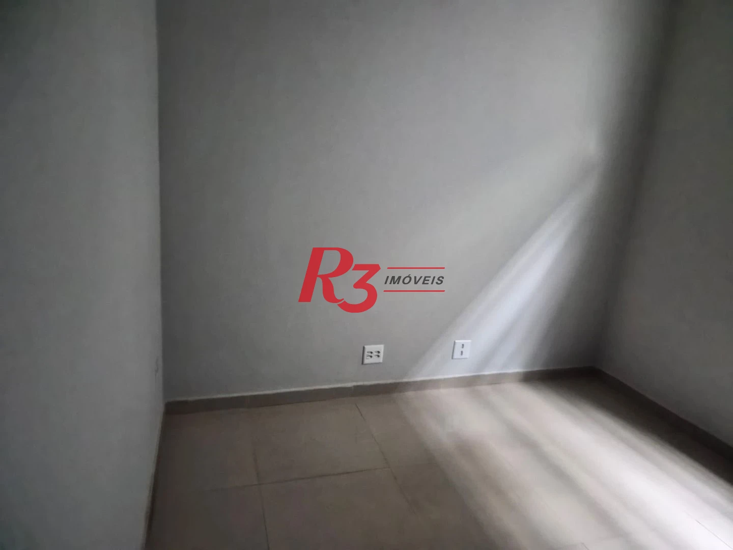 Casa, 180 m² - venda por R$ 1.300.000,00 ou aluguel por R$ 7.000,00/mês - Embaré - Santos/SP