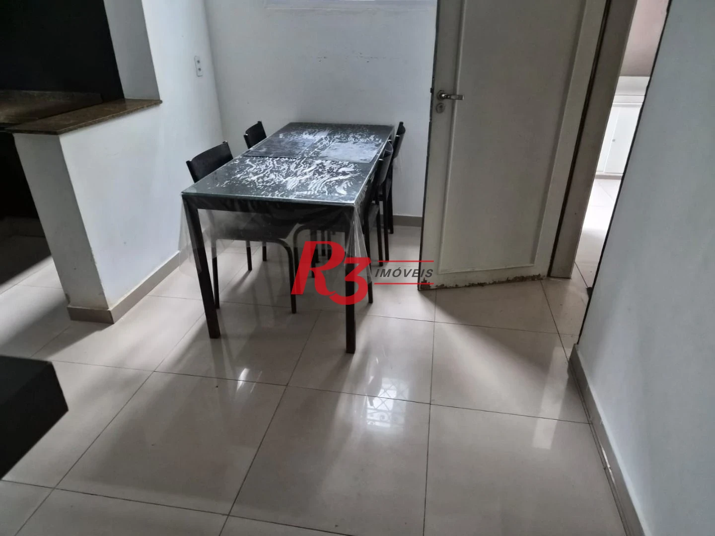 Casa, 180 m² - venda por R$ 1.300.000,00 ou aluguel por R$ 7.000,00/mês - Embaré - Santos/SP