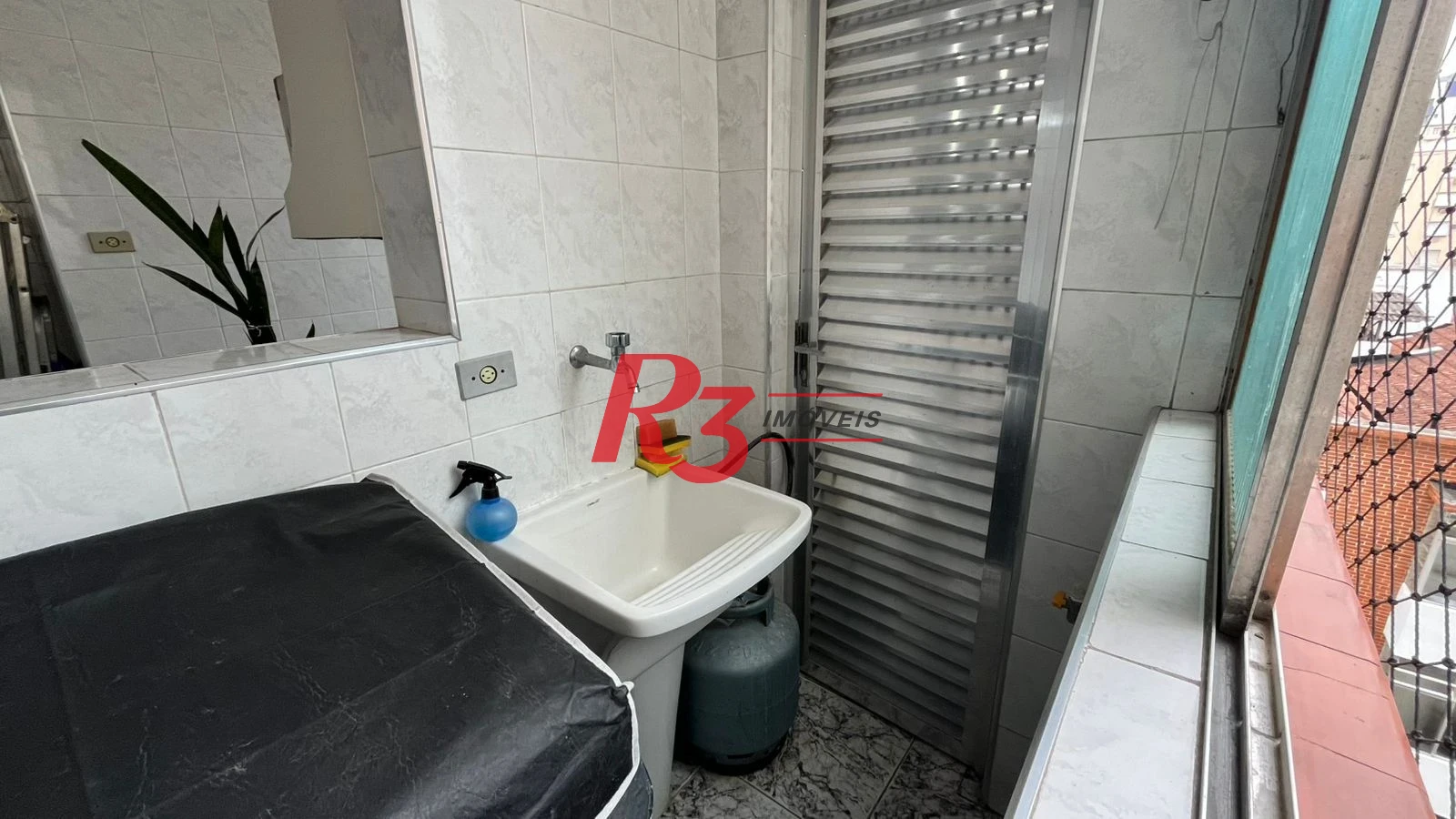 Apartamento para alugar, 110 m² por R$ 4.800,00/mês - Boqueirão - Santos/SP