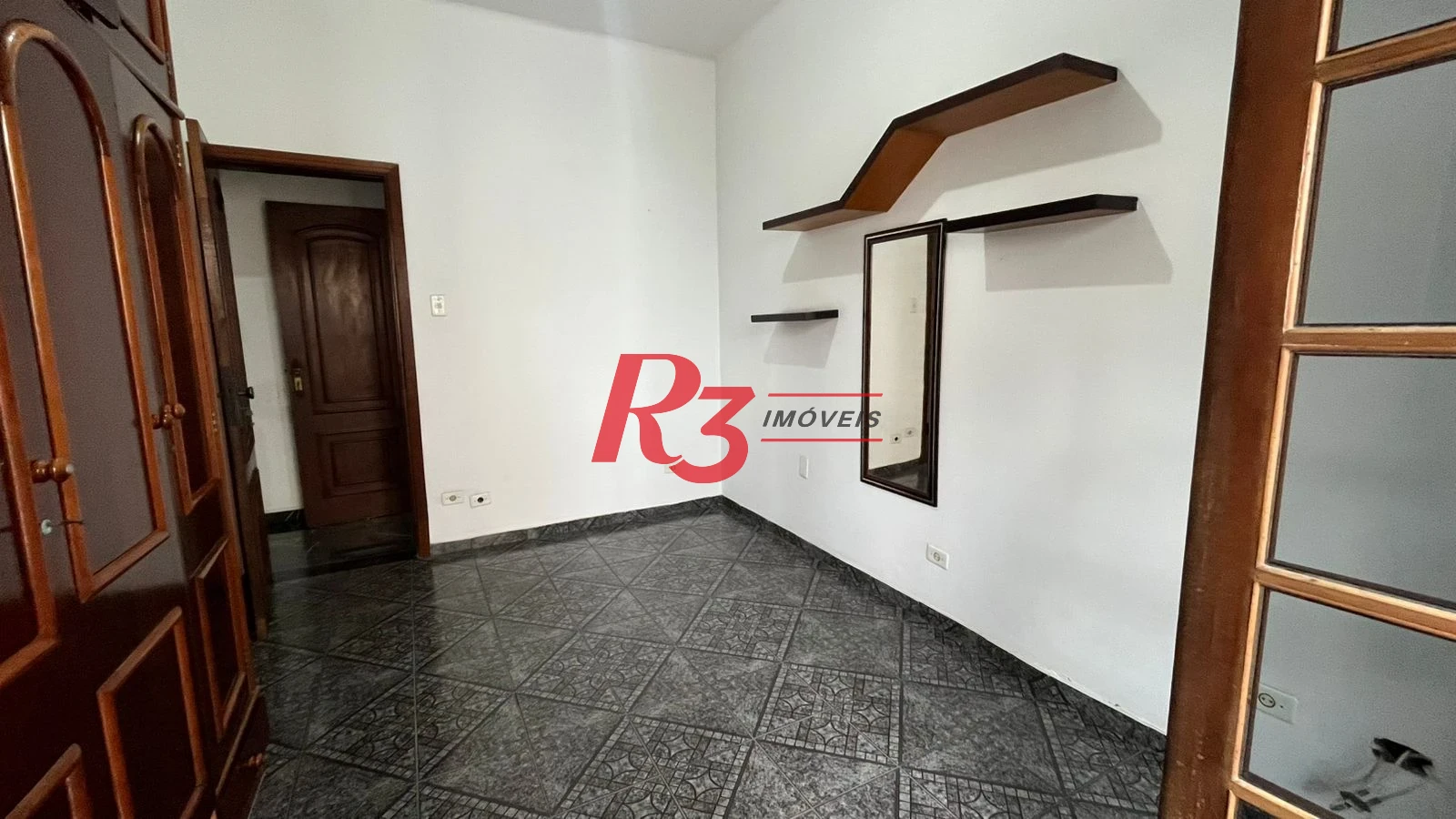 Apartamento para alugar, 110 m² por R$ 4.800,00/mês - Boqueirão - Santos/SP