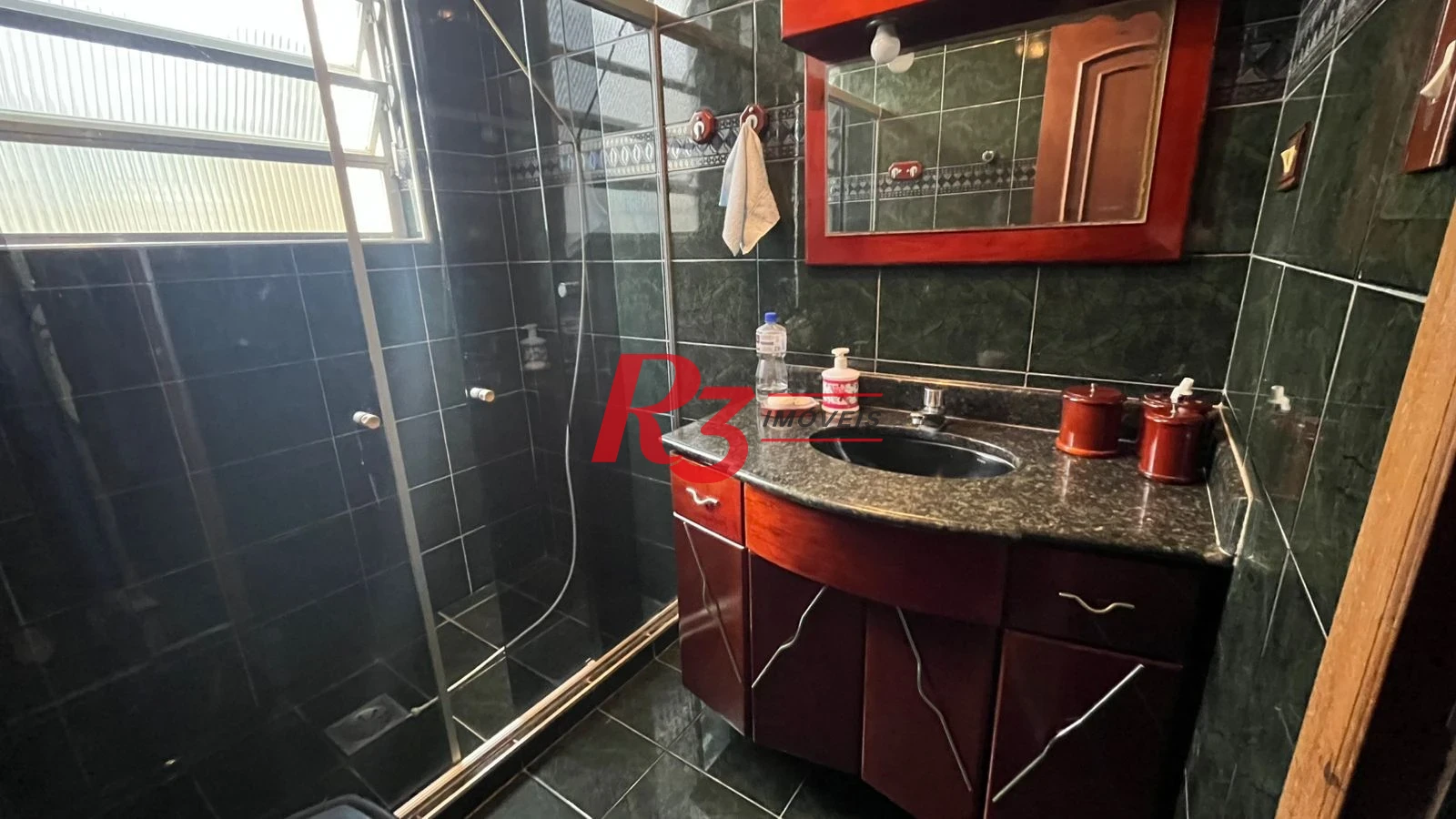 Apartamento para alugar, 110 m² por R$ 4.800,00/mês - Boqueirão - Santos/SP