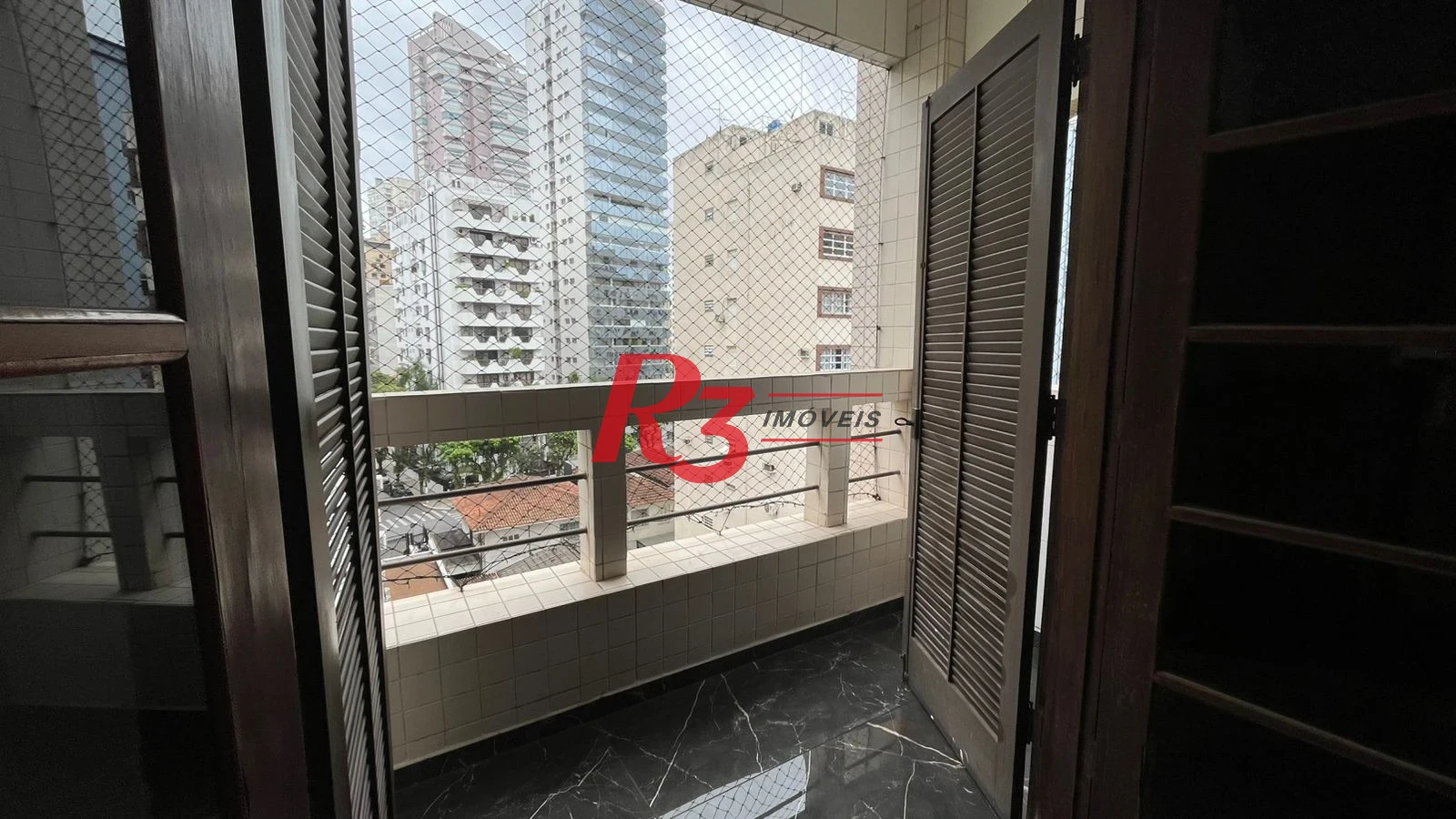 Apartamento para alugar, 110 m² por R$ 4.800,00/mês - Boqueirão - Santos/SP