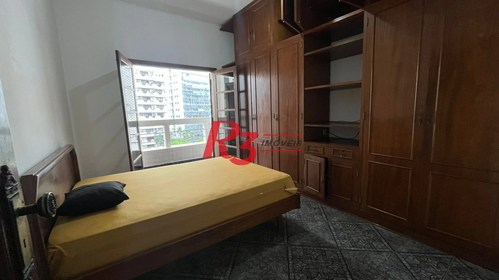 Apartamento para alugar, 110 m² por R$ 4.800,00/mês - Boqueirão - Santos/SP